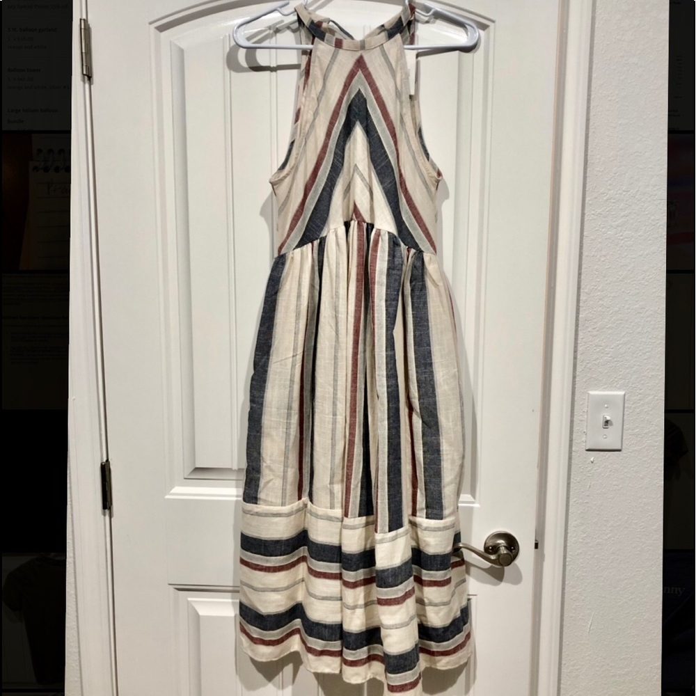 Women’s dress (size medium) NWT